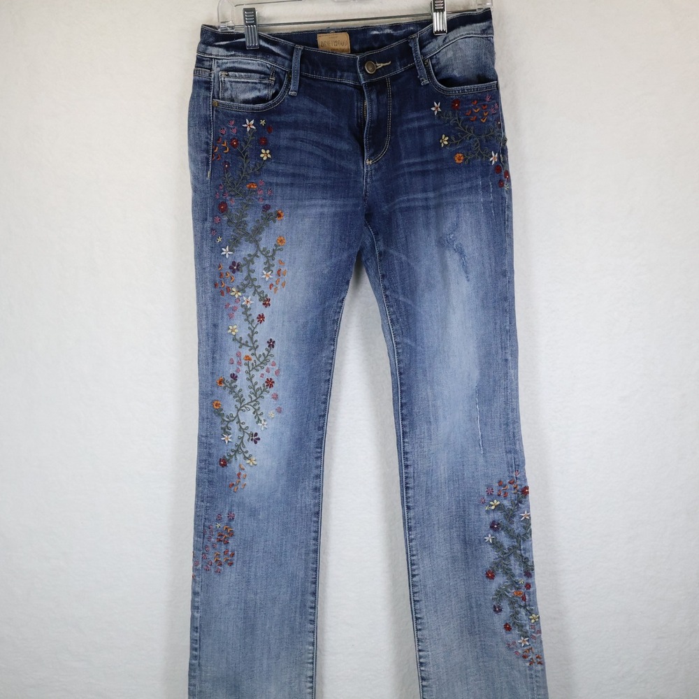 Driftwood Kelly Floral Embroidered Straight Leg Jeans Medium Wash Blue W28 L33